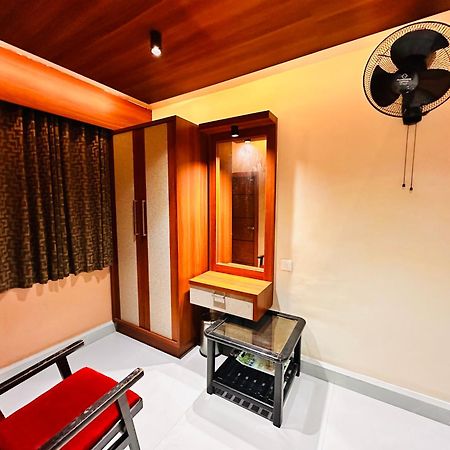 Hotel City Palace Ooty Exterior foto